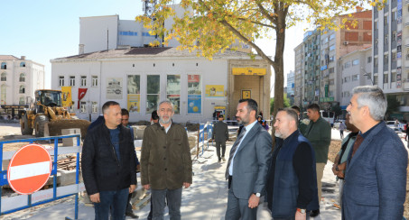 Elazığ Belediye Başkanı Şerifoğulları Altyapı Yenileme Çalışmalarını İnceledi