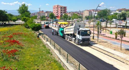 Elazığ Belediyesi Asfalt Çalışmalarını Sürdürüyor