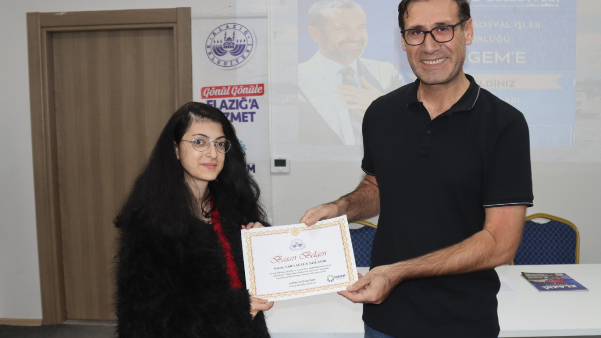 Elazığ Belediyesi Bilgisayarlı Muhasebe Kursu Tamamlandı