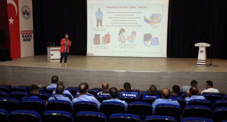 Elazığ Belediyesi Çalışanlarına Diyabetle Mücadele Semineri Verildi