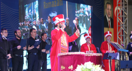 Elazığ Belediyesi Geleneksel Ramazan Etkinlikleri'nde Çanakkale Zaferi'nin 109. Yılı Kutlandı