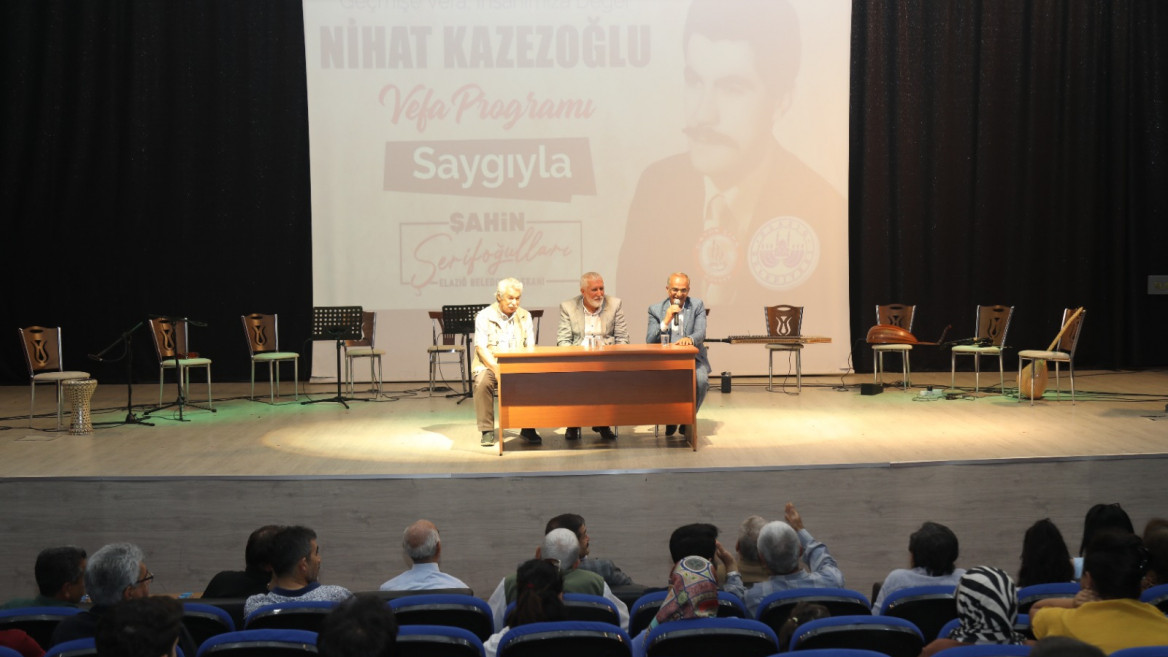 Elazığ Belediyesi, Mahalli Müziğimizin Usta İsmi Nihat Kazezoğlu'na Vefa Programı Düzenledi