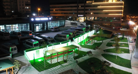 Elazığ Belediyesi Mini Terminal Binası Vatandaşların Takdirini Topluyor