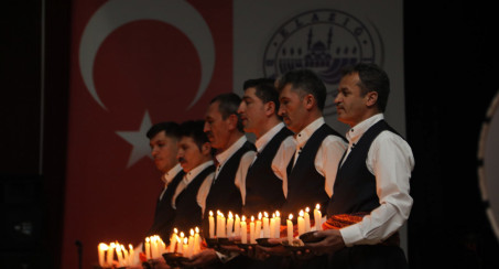 Elazığ Belediyesi 'Musiki Toplulukları' Konserine İzleyenlerden Tam Not