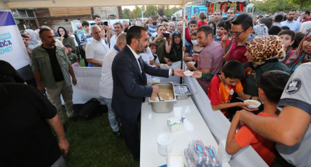 Elazığ Belediyesi'nden Aşure Günü Etkinliği