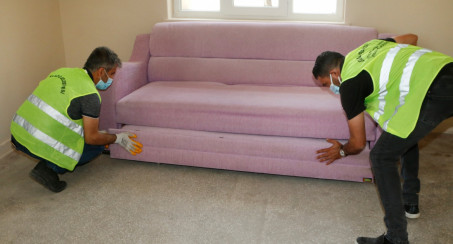 Elazığ Belediyesi'nden Evi Yanan Aileye Yardım