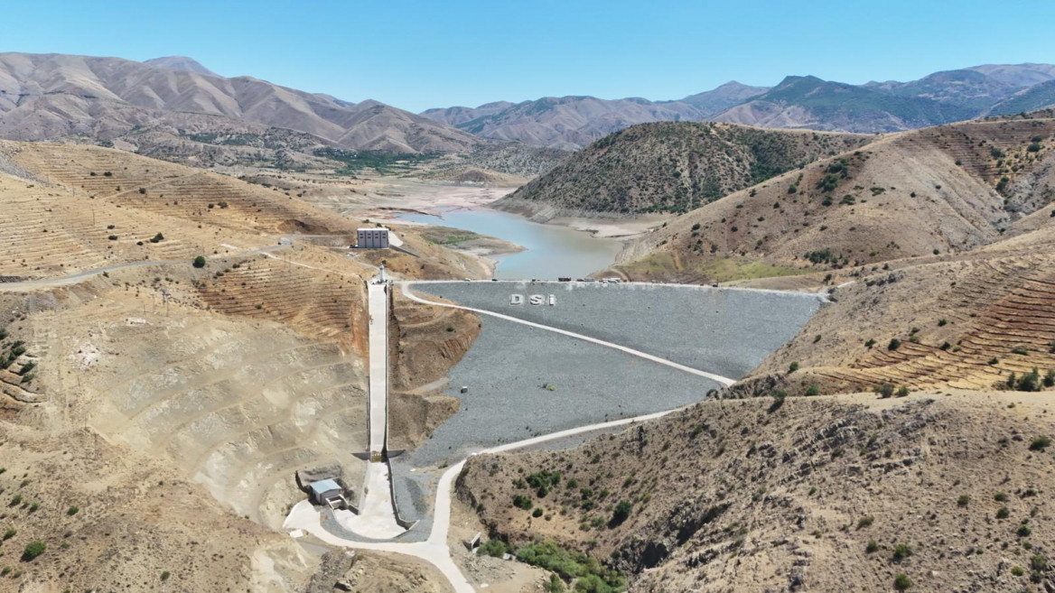 Elazığ Belediyesi'nden Kalıcı Su Hamlesi