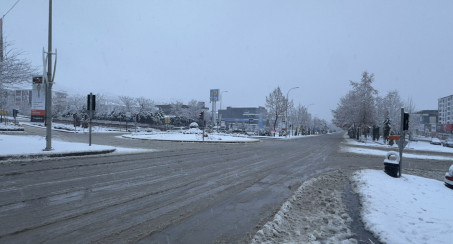 Elazığ Belediyesi'nden Kent Genelinde Karla Mücadele Çalışması
