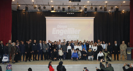 Elazığ Belediyesi'nin Düzenlediği Farkındalık Etkinliğine Geniş Katılım Sağlandı