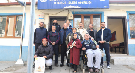 Elazığ Belediyesi Otobüs Şoförlerinden 3 Aralık'ta Anlamlı Jest