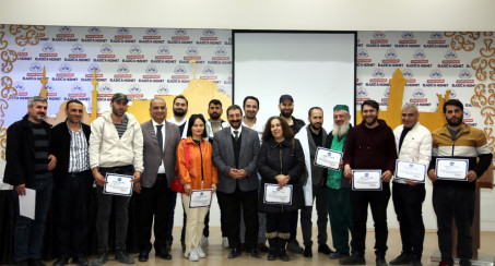 Elazığ Belediyesi Pet Shop Açmak İsteyenlere Eğitim Verdi