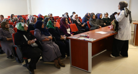 Elazığ Belediyesi, Sağlık Haftası'nda Bilgilendirme ve Tarama Faaliyetleri Gerçekleştirdi