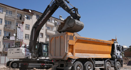 Elazığ Belediyesi Şehir Merkezi Kentsel Dönüşüm Projesinde İlk Temel Atılıyor