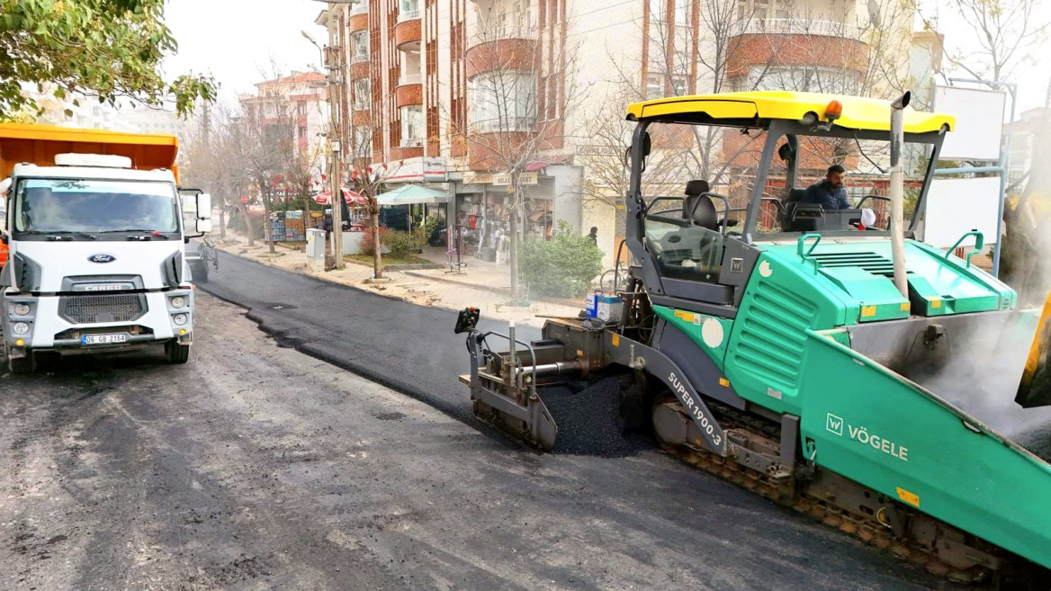 Elazığ Belediyesi, Sürsürü Mahallesi'nde Yeni Kavşak Yapım Çalışması Gerçekleştiriyor
