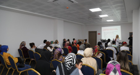 Elazığ Belediyesi Tarafından 'İlk Yardım ve Temel Yaşam Desteği' Semineri Verildi