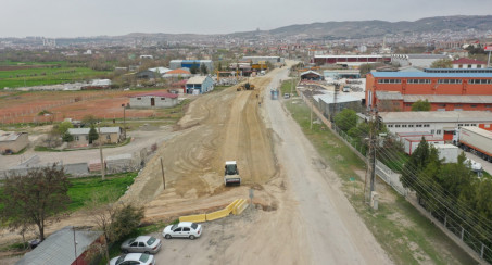 Elazığ Belediyesi Yol Çalışmalarını Sürdürüyor