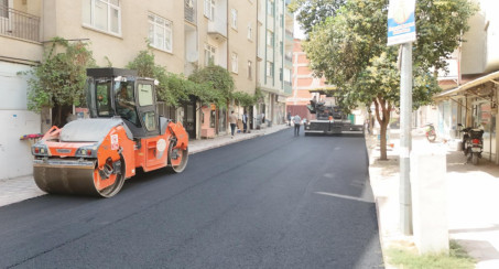 Elazığ Belediyesi, Yol Yenileme Çalışmalarını Sürdürüyor