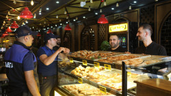 Elazığ Belediyesi Zabıta Ekipleri, Bayram Denetimini Artırdı