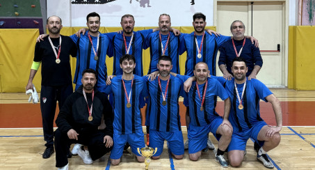 Elazığ Belediyespor Futsal Takımı Şampiyon Oldu