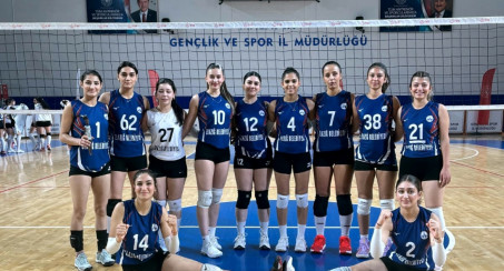 Elazığ Belediyespor Kadın Voleybol Takımı'nın Bileği Bükülmüyor!
