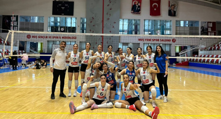 Elazığ Belediyespor Kadın Voleybol Takımı, Muş Deplasmanından Galibiyetle Ayrıldı