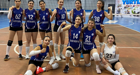 Elazığ Belediyespor Kadın Voleybol Takımı, Deplasmanda Kazandı