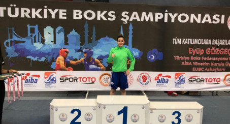 Elazığ Belediyespor Kulübü Boks Takımı Sporcusu Gizem Özer Altın Madalya Kazandı