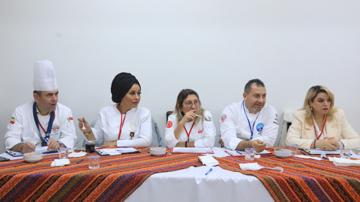 Elazığ'ın Yöresel Yemekleri Yarıştı