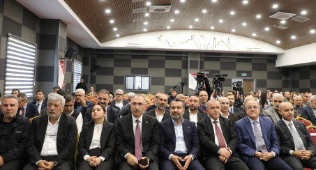 'ELAZIĞ'IN GELECEK TASAVVURU ULUSLARARASI KONGRESİ'NİN AÇILIŞ TÖRENİ GERÇEKLEŞTİRİLDİ