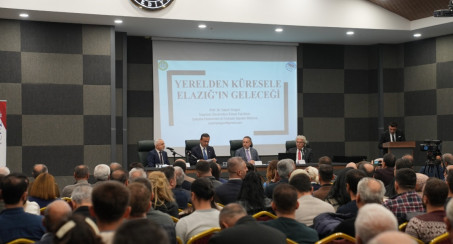 'ELAZIĞ'IN GELECEK TASAVVURU ULUSLARARASI KONGRESİ' BAŞLADI