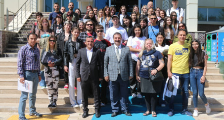 Erasmus Öğrencileri Elazığ Belediyesi'ni Ziyaret Etti