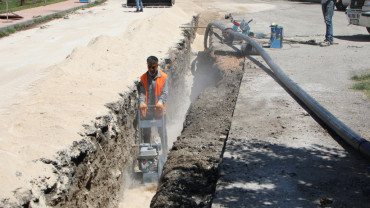 Elazığ Belediyesi Altyapı Yenileme Çalışmaları Sürüyor