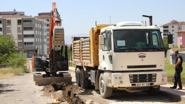Elazığ Belediyesi Altyapı Yenileme Çalışmaları Sürüyor
