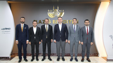 BAŞKAN ŞERİFOĞULLARI, GENÇLİK VE SPOR BAKAN YARDIMCISI DR. ENES EMİNOĞLU'NU AĞIRLADI