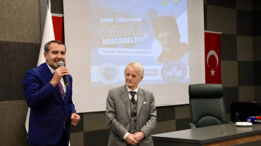 Başkan Şerifoğulları, Kırımoğlu'na 'Fahri Hemşehrilik Beratı' Takdim Etti