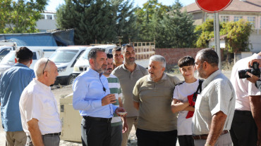 Başkan Şerifoğulları, Vatandaşlarla Bir Araya Gelmeye Devam Ediyor