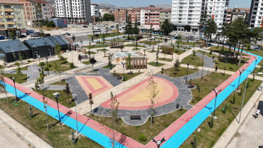 BAŞKAN ŞERİFOĞULLARI, İNCELEMELERİNE DEVAM EDİYOR