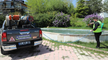 ELAZIĞ BELEDİYESİ'NDEN LARVA İLE MÜCADELE