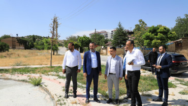 BAŞKAN ŞERİFOĞULLARI, SAHA ÇALIŞMALARINI SÜRDÜRÜYOR