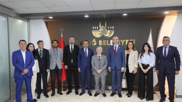 Başkan Şerifoğulları, Kırım Türkleri Lideri Kırımoğlu'nu Ağırladı