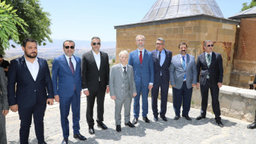 Başkan Şerifoğulları, Kırım Türkleri Lideri Kırımoğlu'nu Ağırladı