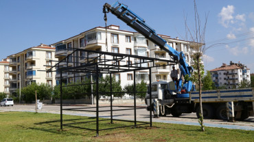 Zabıta Kaçak Büfeye Göz Yummadı