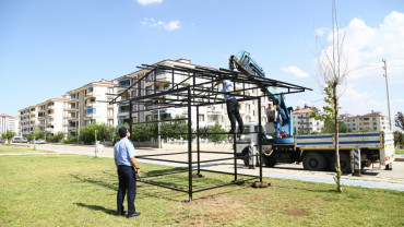 Zabıta Kaçak Büfeye Göz Yummadı