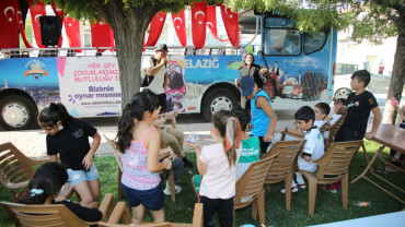 'Bizimle Oynar mısın?' Etkinliği Start Aldı