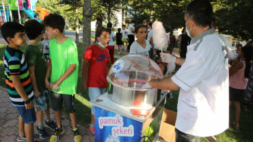 'Bizimle Oynar mısın?' Etkinliği Start Aldı
