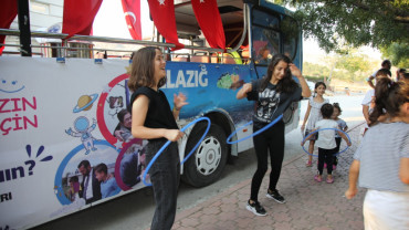 'Bizimle Oynar mısın?' Etkinliği Start Aldı