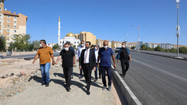 Başkan Şerifoğulları Yol Yapım ve Genişletme Çalışmalarını Yerinde İnceledi