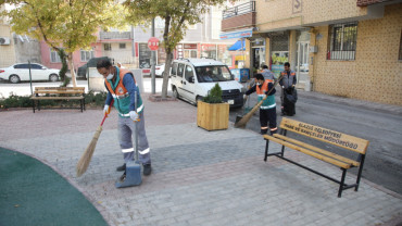Üniversite Mahallesi'nde Kapsamlı Temizlik Çalışması