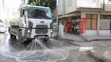 Üniversite Mahallesi'nde Kapsamlı Temizlik Çalışması