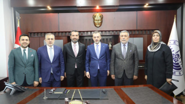 Ak Parti Genel Başkan Yardımcısı Kandemir, Elazığ Belediyesi'ni Ziyaret Etti